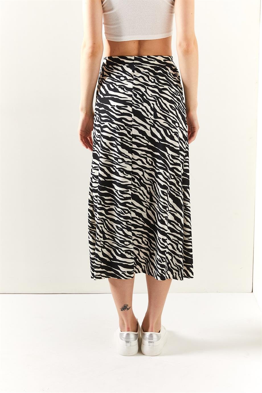 Yırtmaçlı Desenli Midi Etek Siyah Zebra