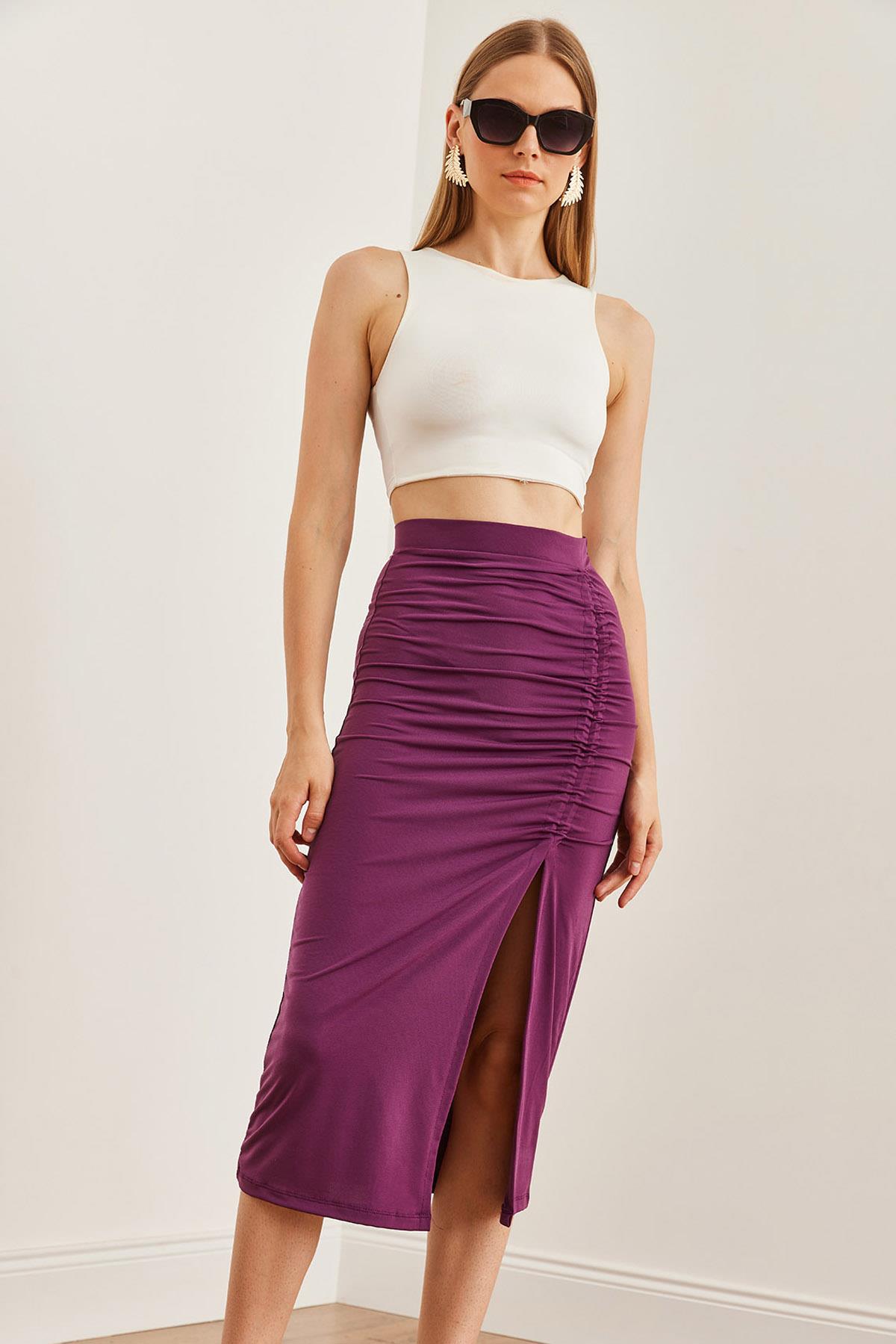 Yırtmaçlı Drape Detaylı Fermuarlı Midi Sandy Etek Mürdüm