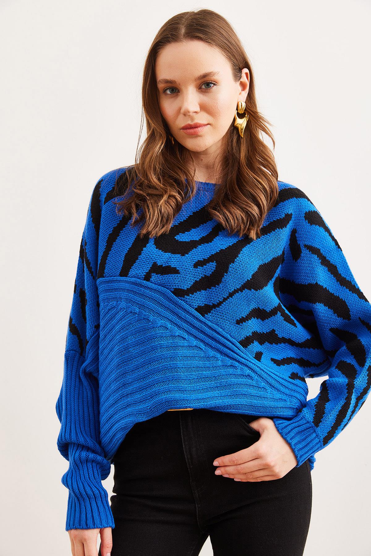 Zebra Detaylı Triko Kazak Saks Mavi