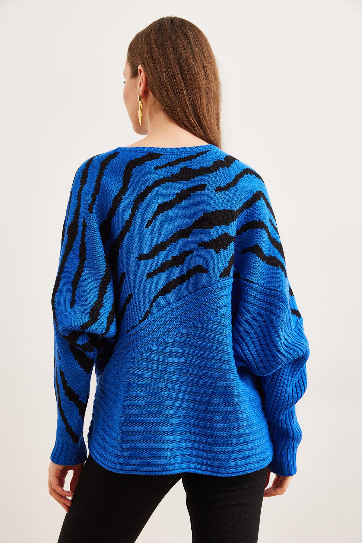 Zebra Detaylı Triko Kazak Saks Mavi