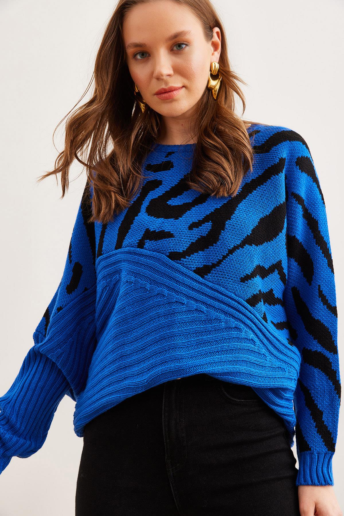 Zebra Detaylı Triko Kazak Saks Mavi