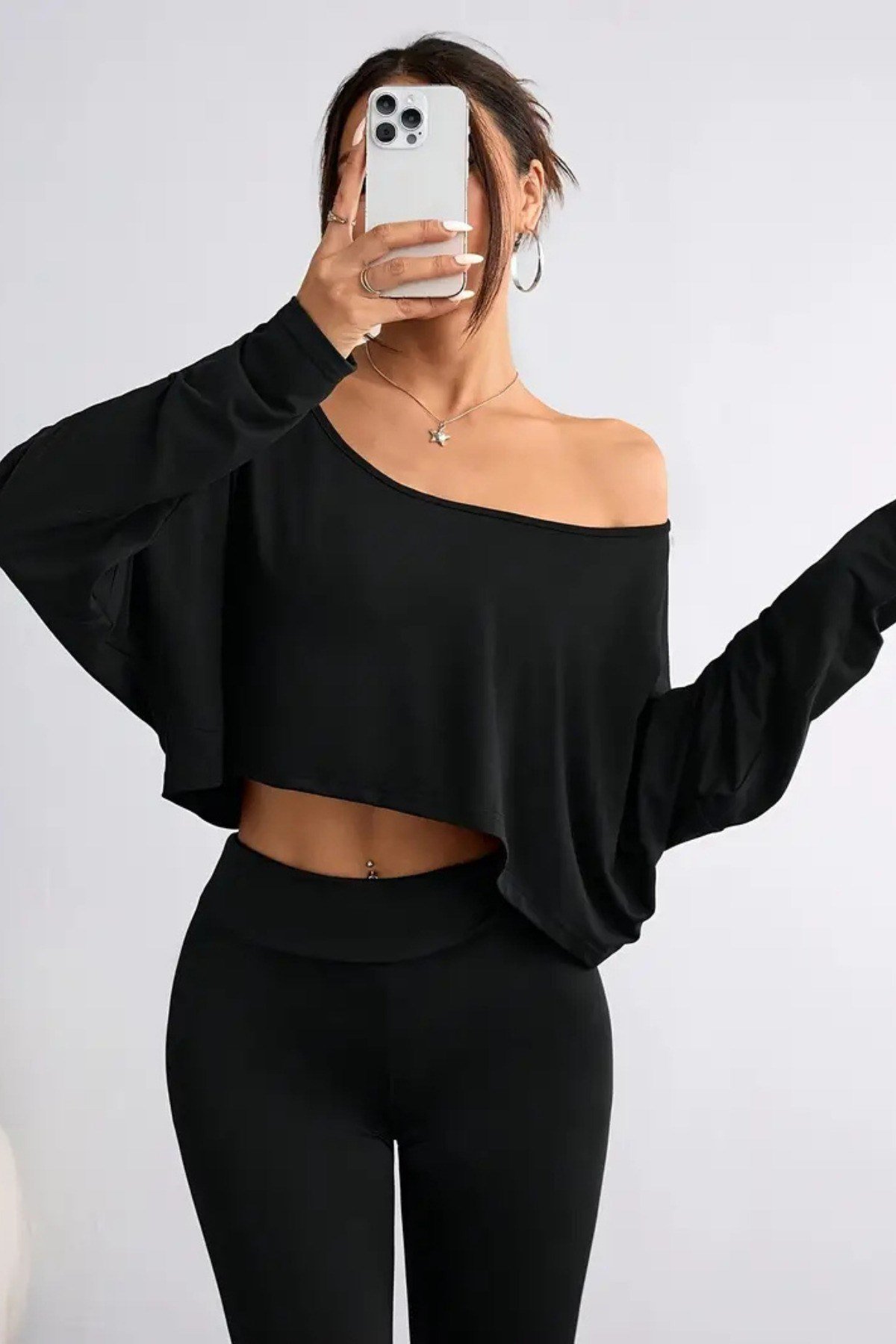 Tarz CoolCropUZNKDNTS030-M6-R70Kadın Düşük Omuz Kayık Yaka Oversize Uzun Kollu Crop T-Shirt