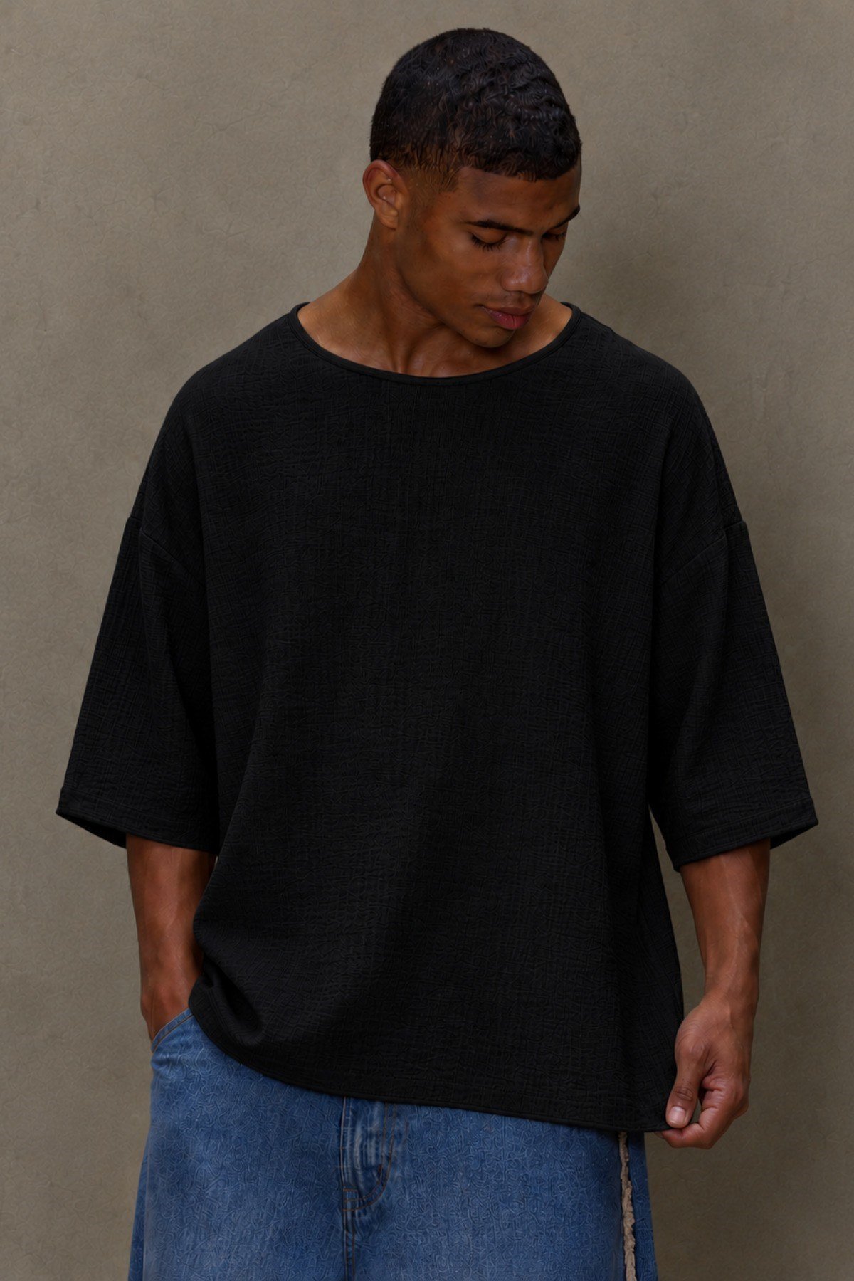 Tarz CoolT-shirtOVRKTNTST026-Siyah-LErkek Oversize Keten Görünümlü Basic Tişört – Salaş Kesim Bisiklet Yaka Günlük Streetwear T-Shirt
