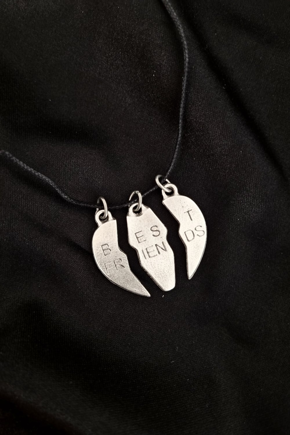 3lü Yeni̇ Bff Kolye