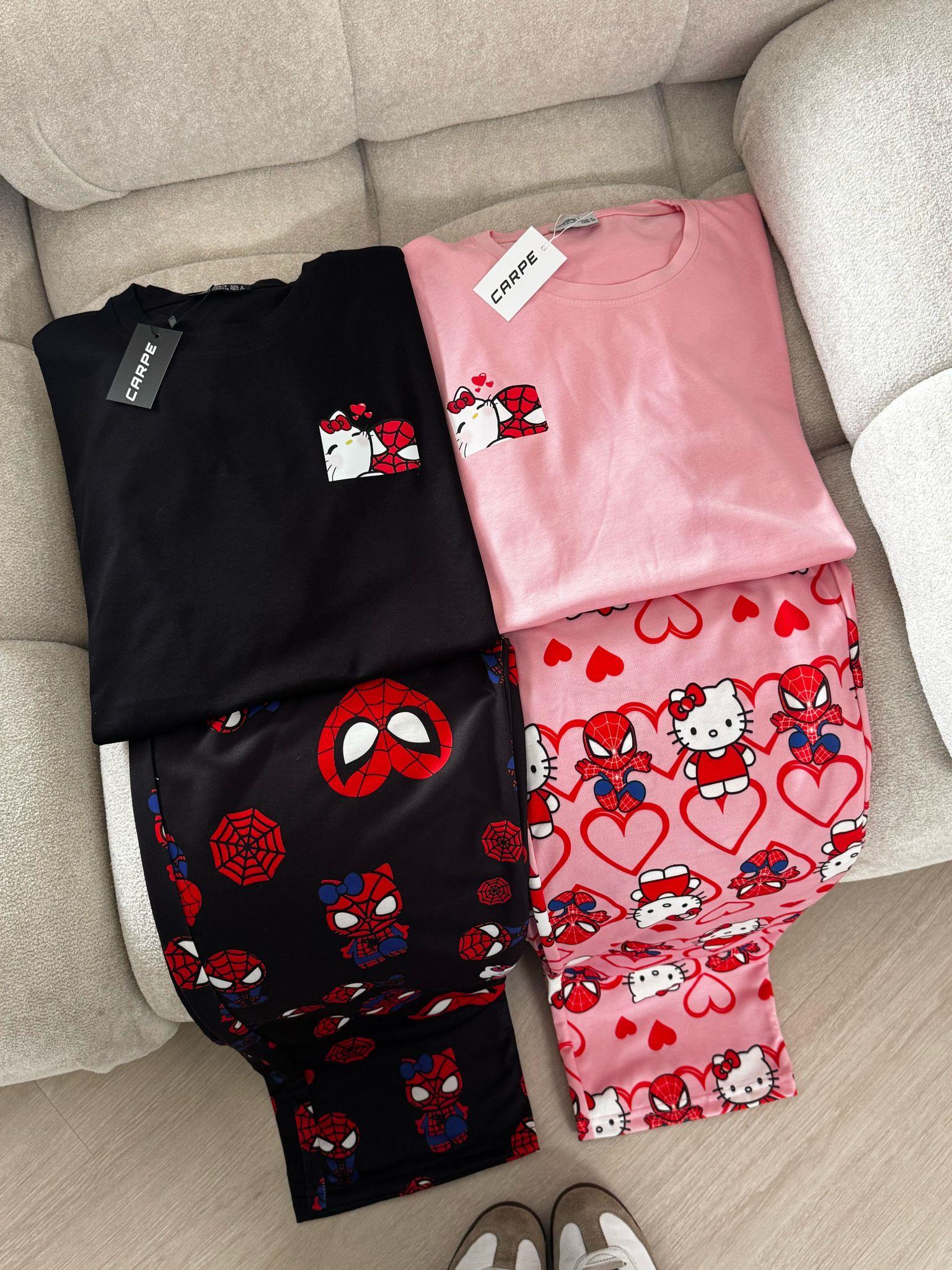 Black Kitty Spider Oversize T-shirt