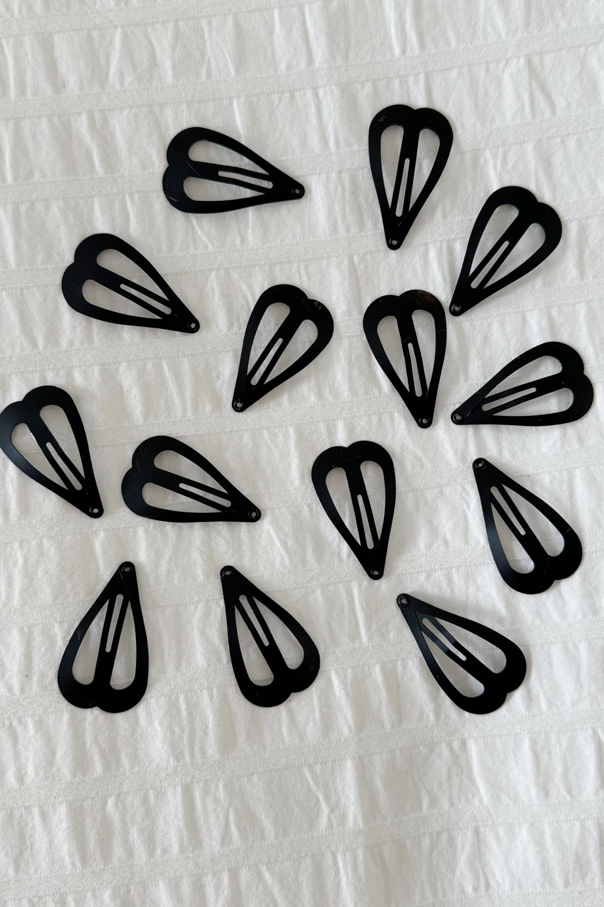 Black Metal Heart Toka