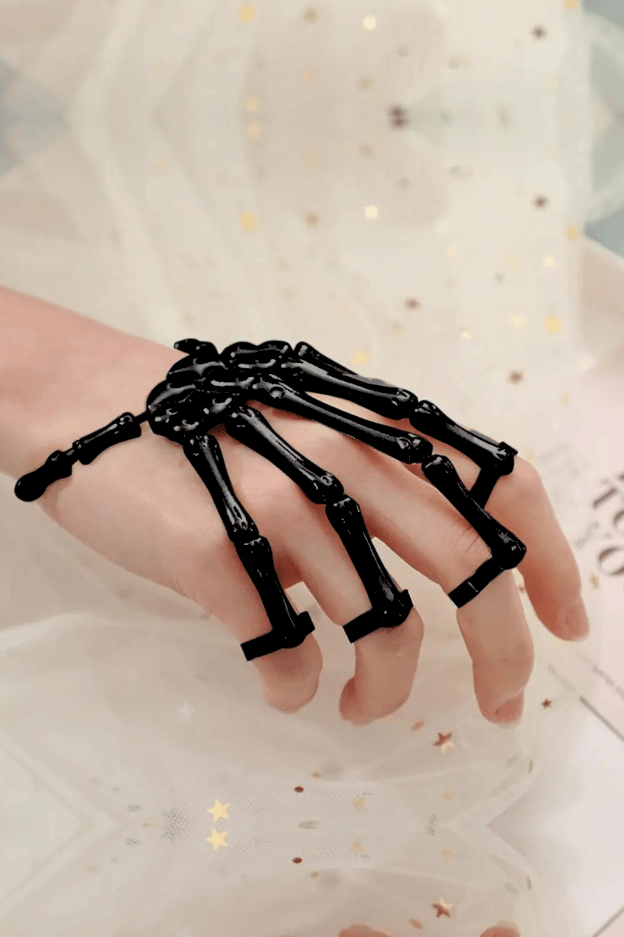 Black Skeleton Şahmeran