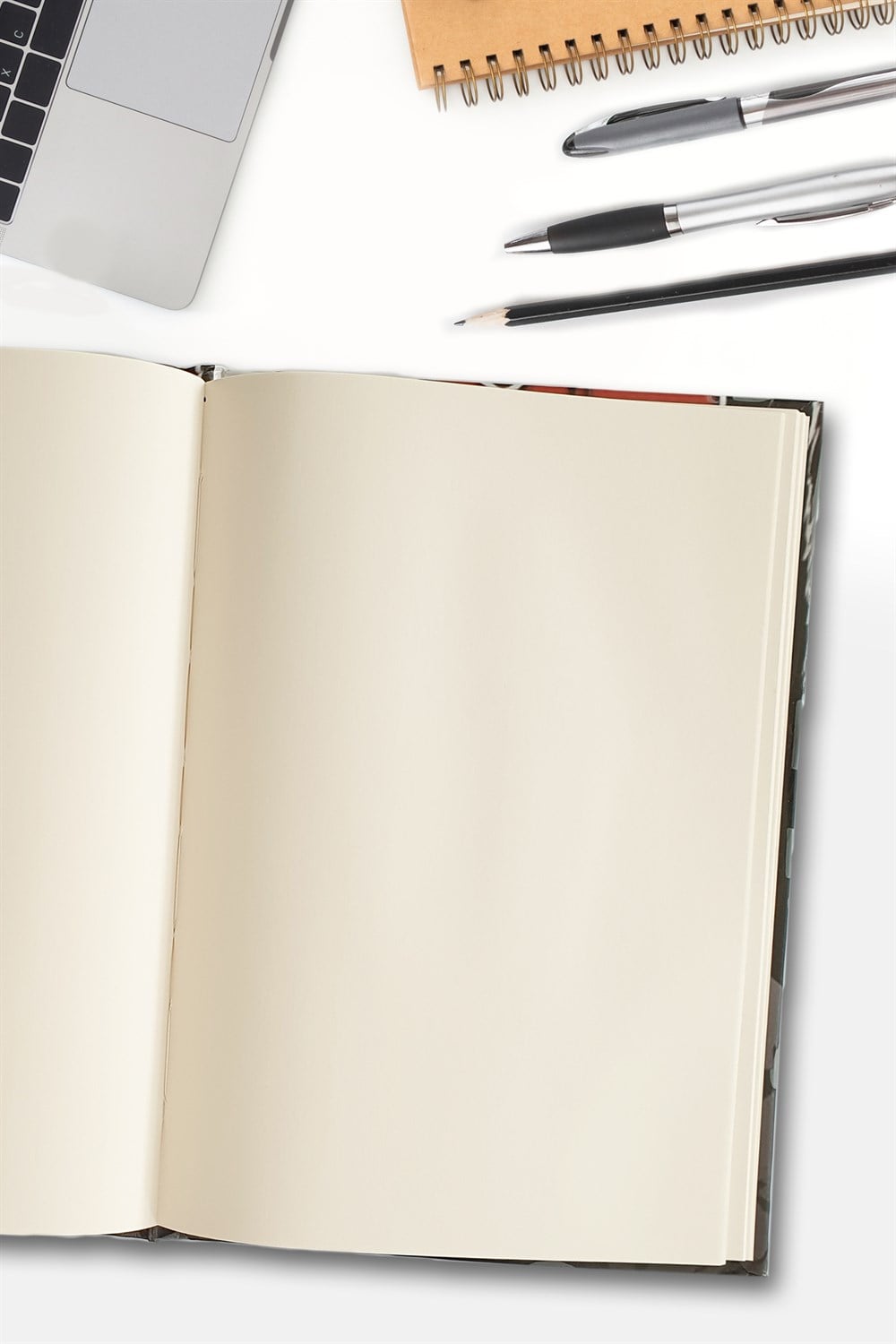 Bleach Tasarımlı Lastikli Defter