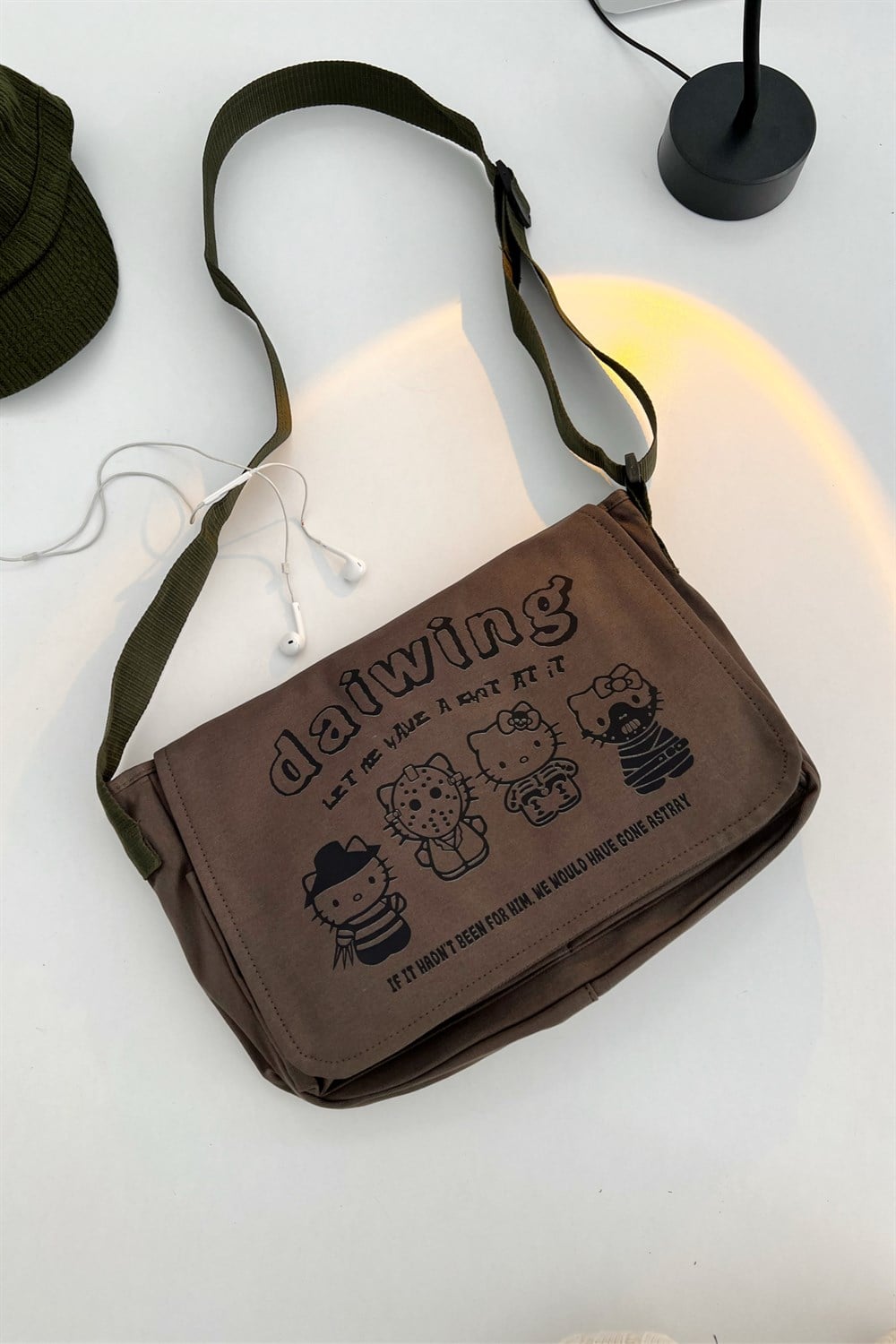 Daiwing Postacı Çantası