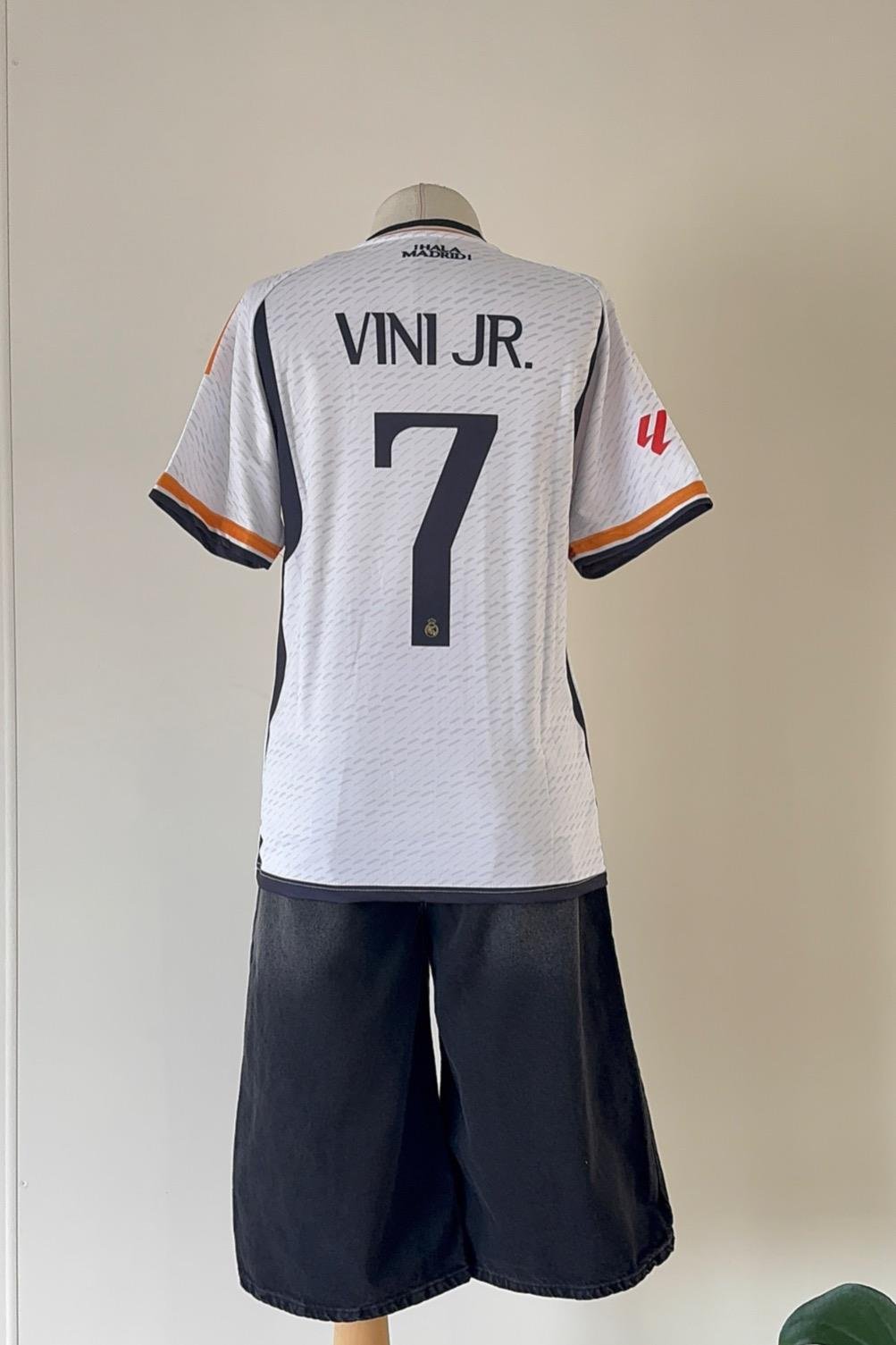 Emirates Fly Better Oversize T-shirt