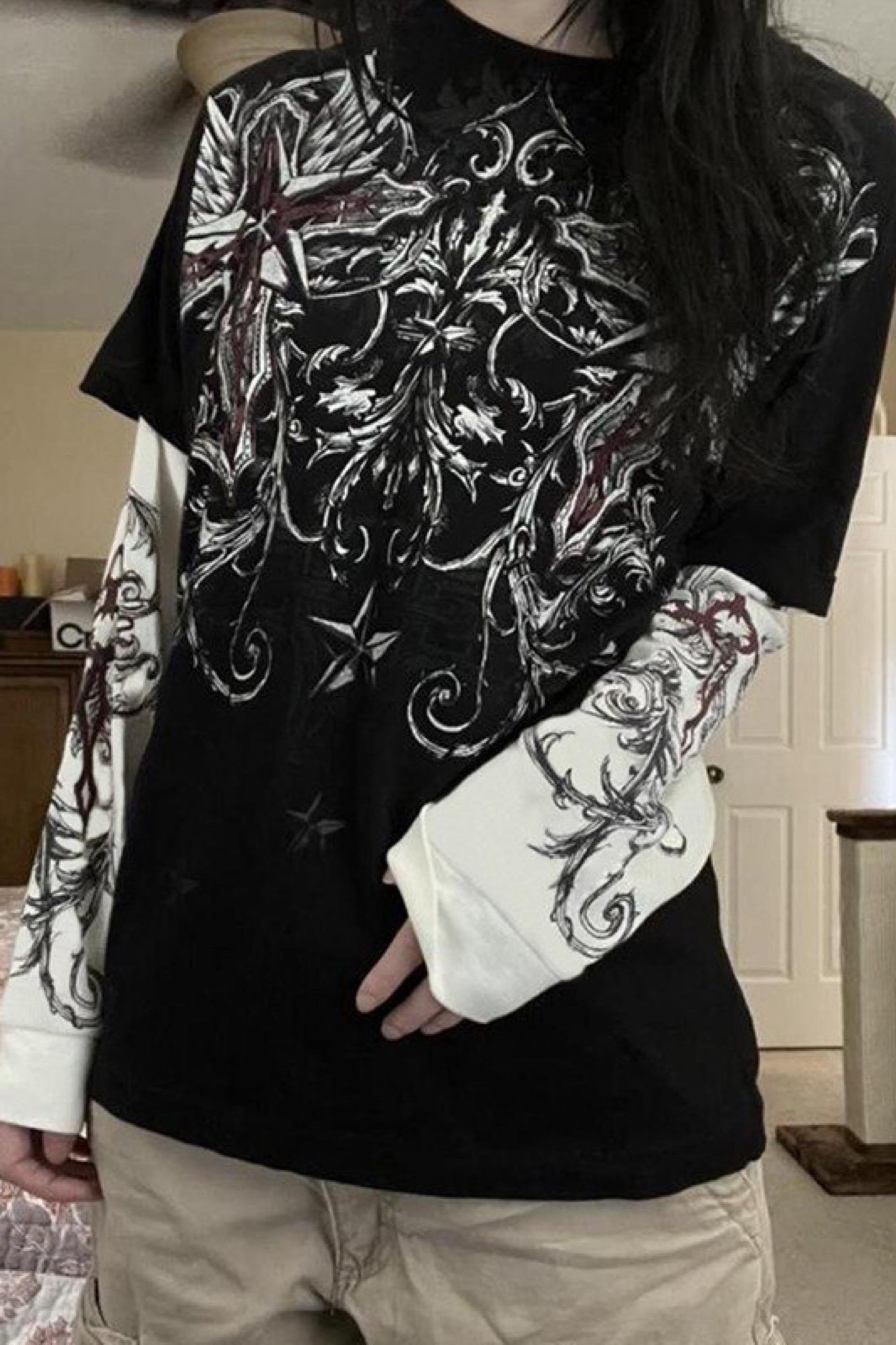 Graffiti Kol Eklemeli Sweatshirt