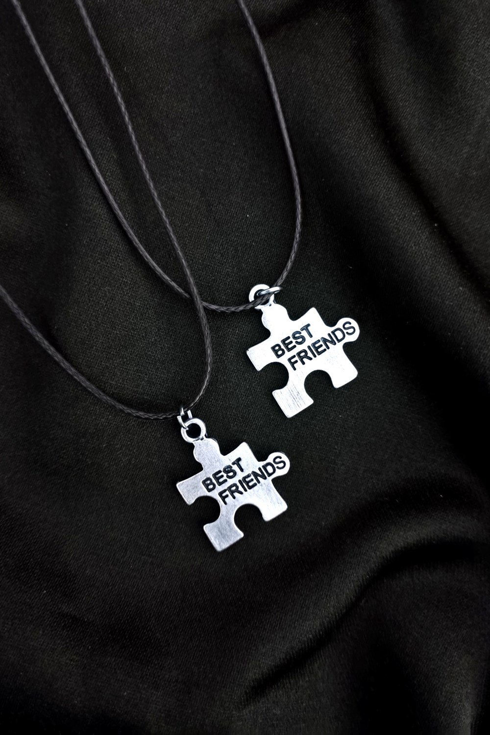 İpli Puzzle Best Kolye