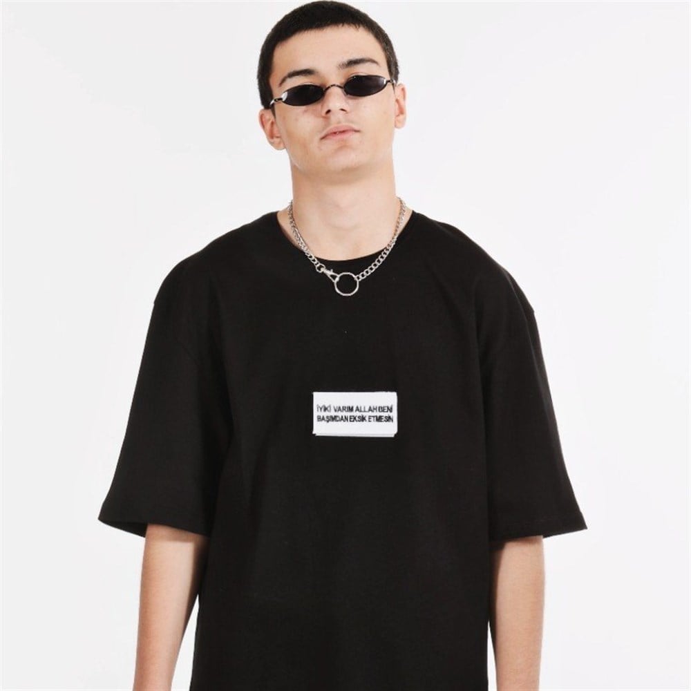 İyi Ki Varım Ya Allah Beni Başımdan Eksik Etmesin Arma