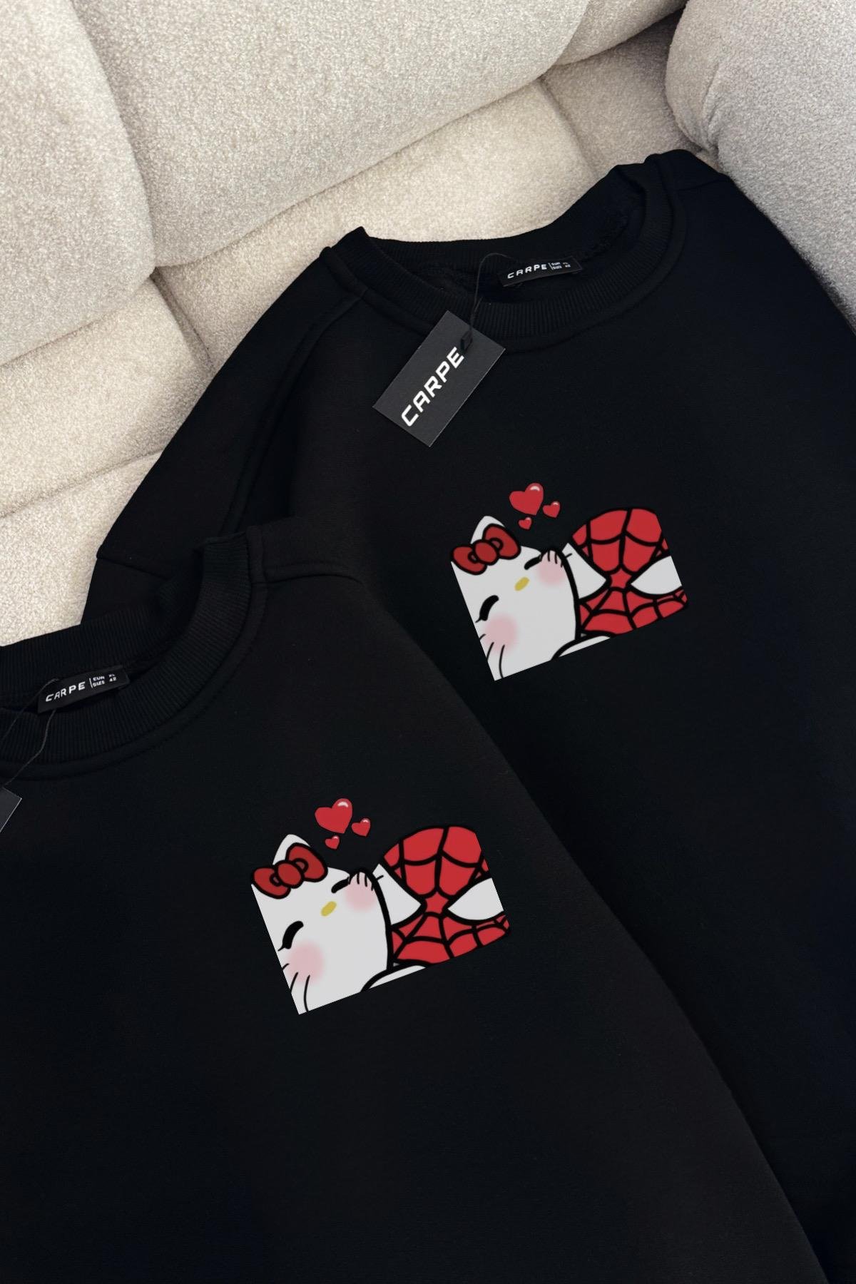 Kitty Heart Spider Oversize Sweatshirt