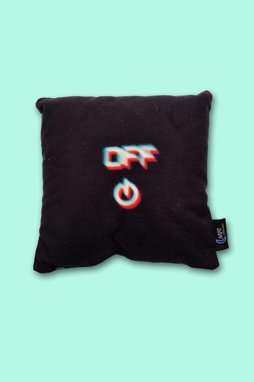 Off Yastık