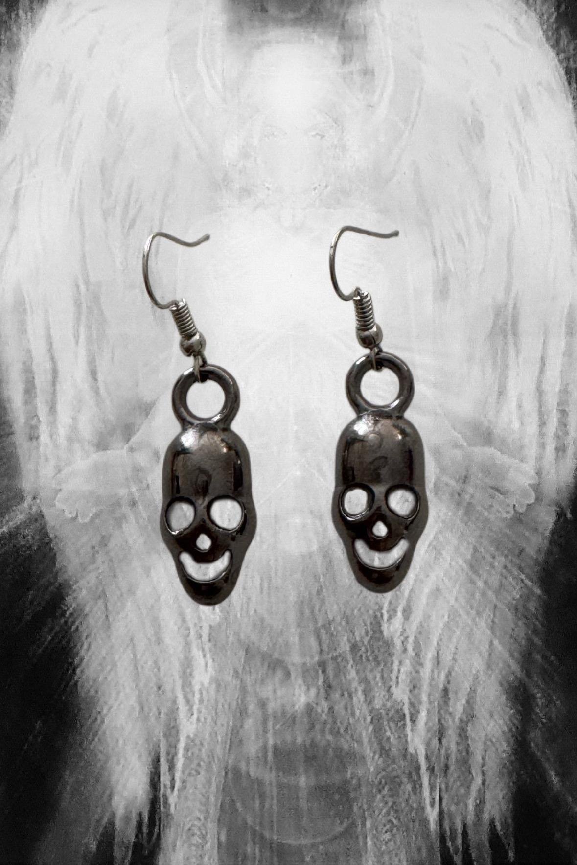 Perforated Skull Küpe