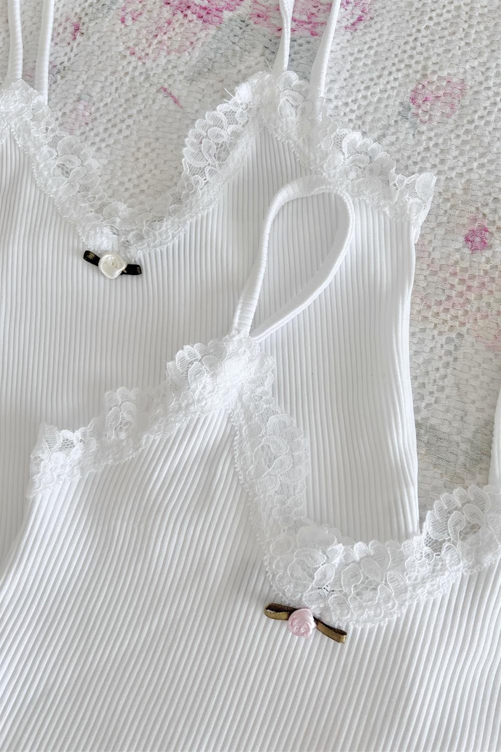 Rose Desing Askılı Bluz