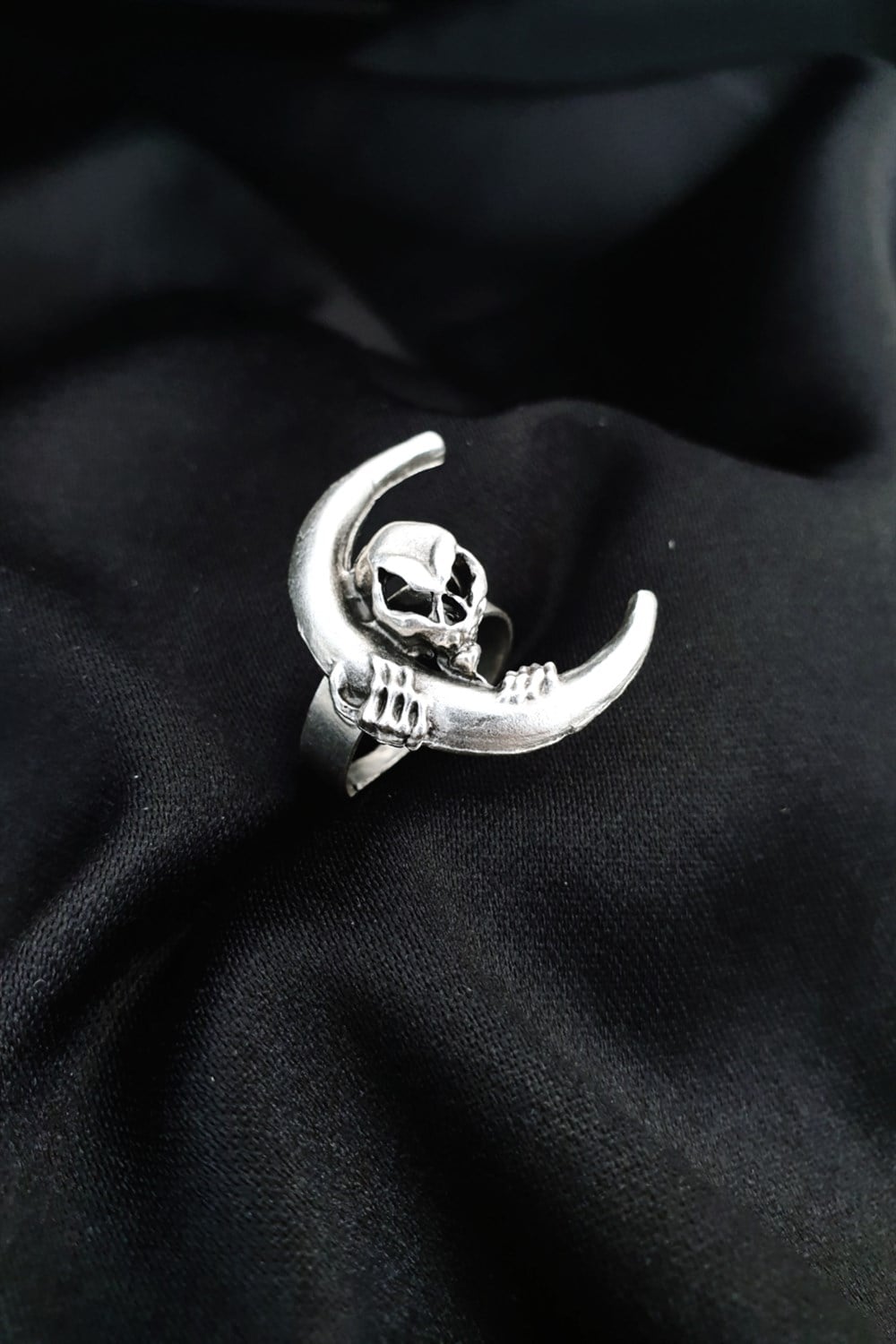 Skull And Moon Yüzük