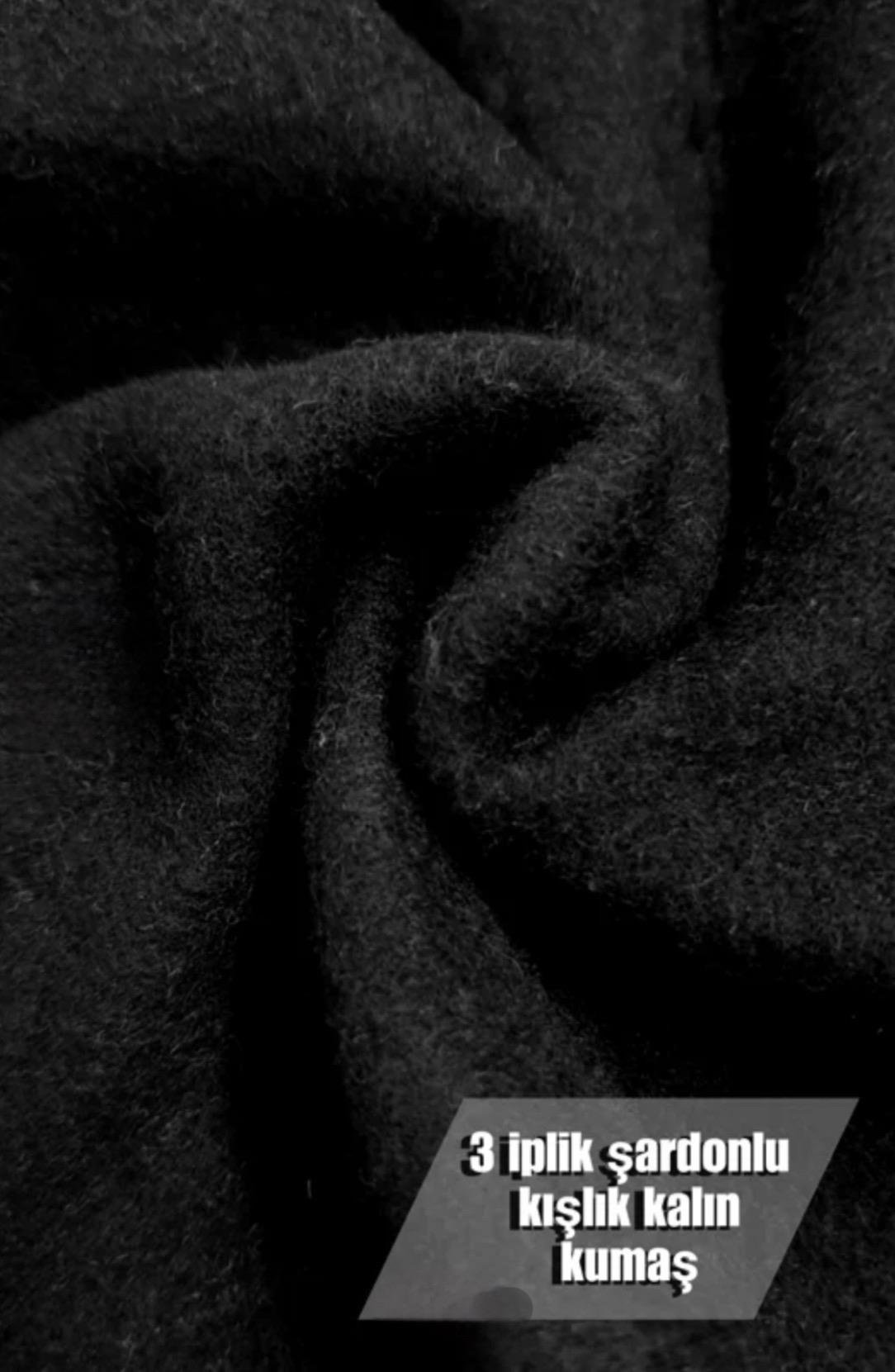 Stone Harf Oversize Sweatshirt