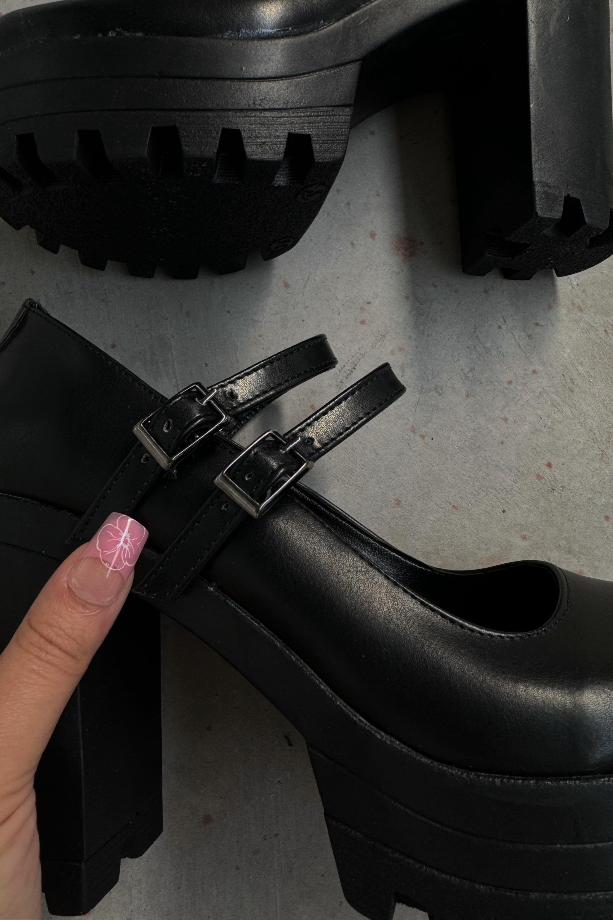 Two Buckles High Heels Ayakkabı