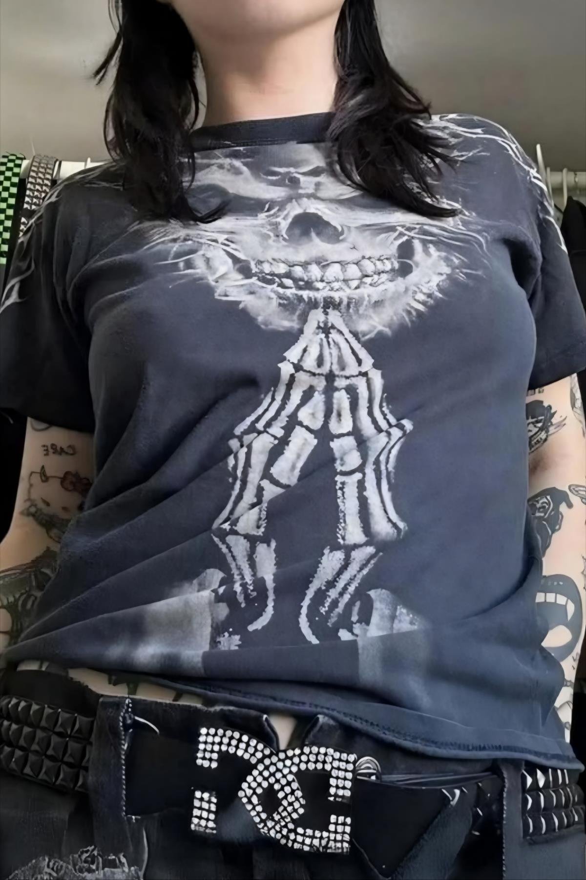 Vintage Devil Skull Unisex T-shirt