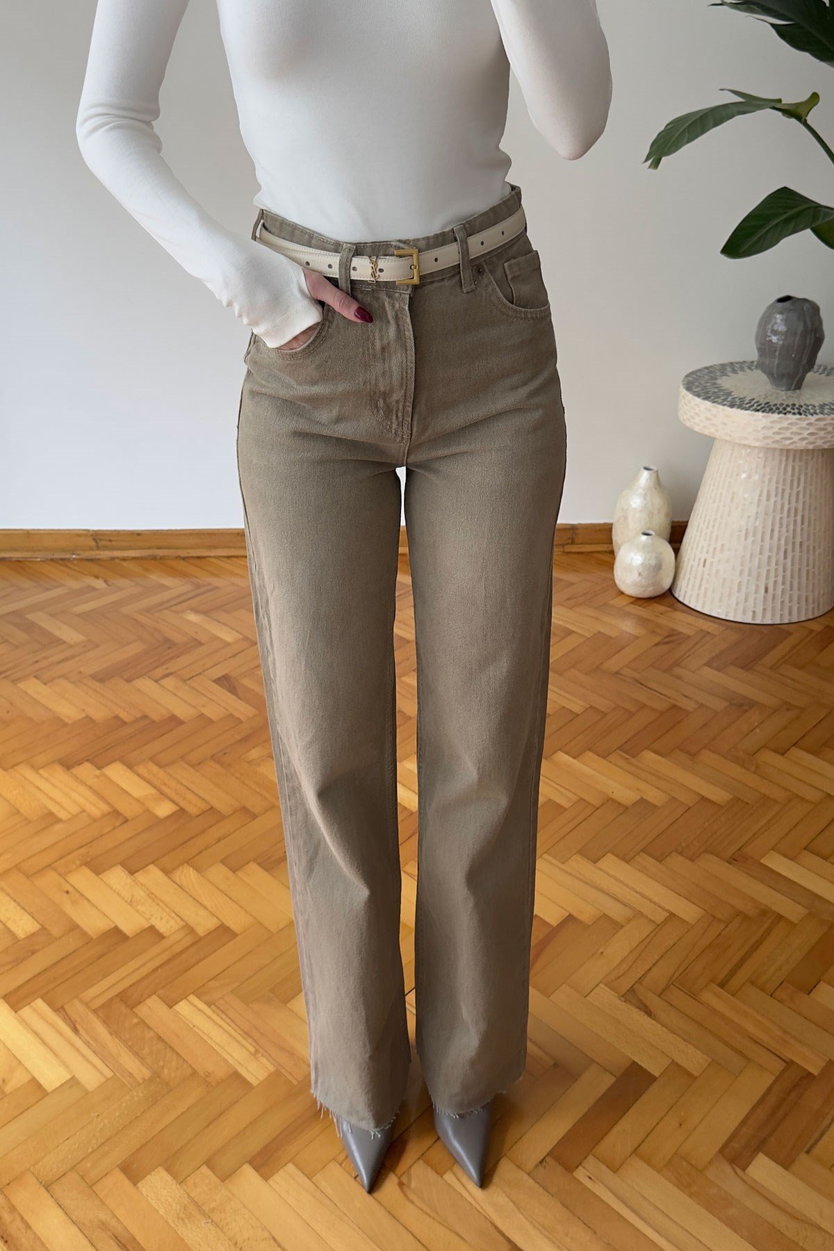 Geniş Kesik Paça Premium Jean- BEJ
