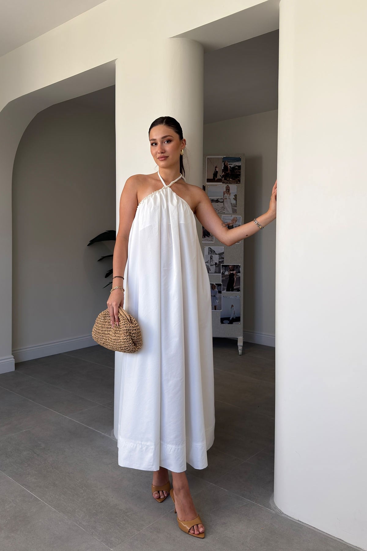İncili Tasarım Maxi Boy Elbise- BEYAZ