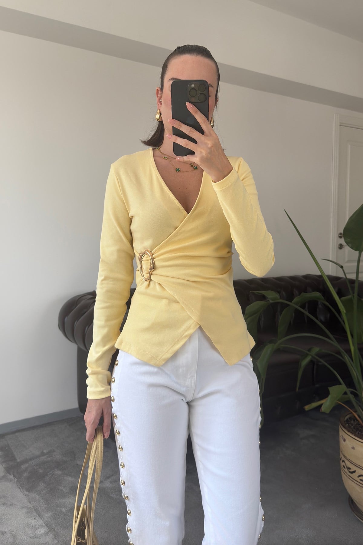 Uzun Kol Gold Broşlu Premium Bluz- SARI