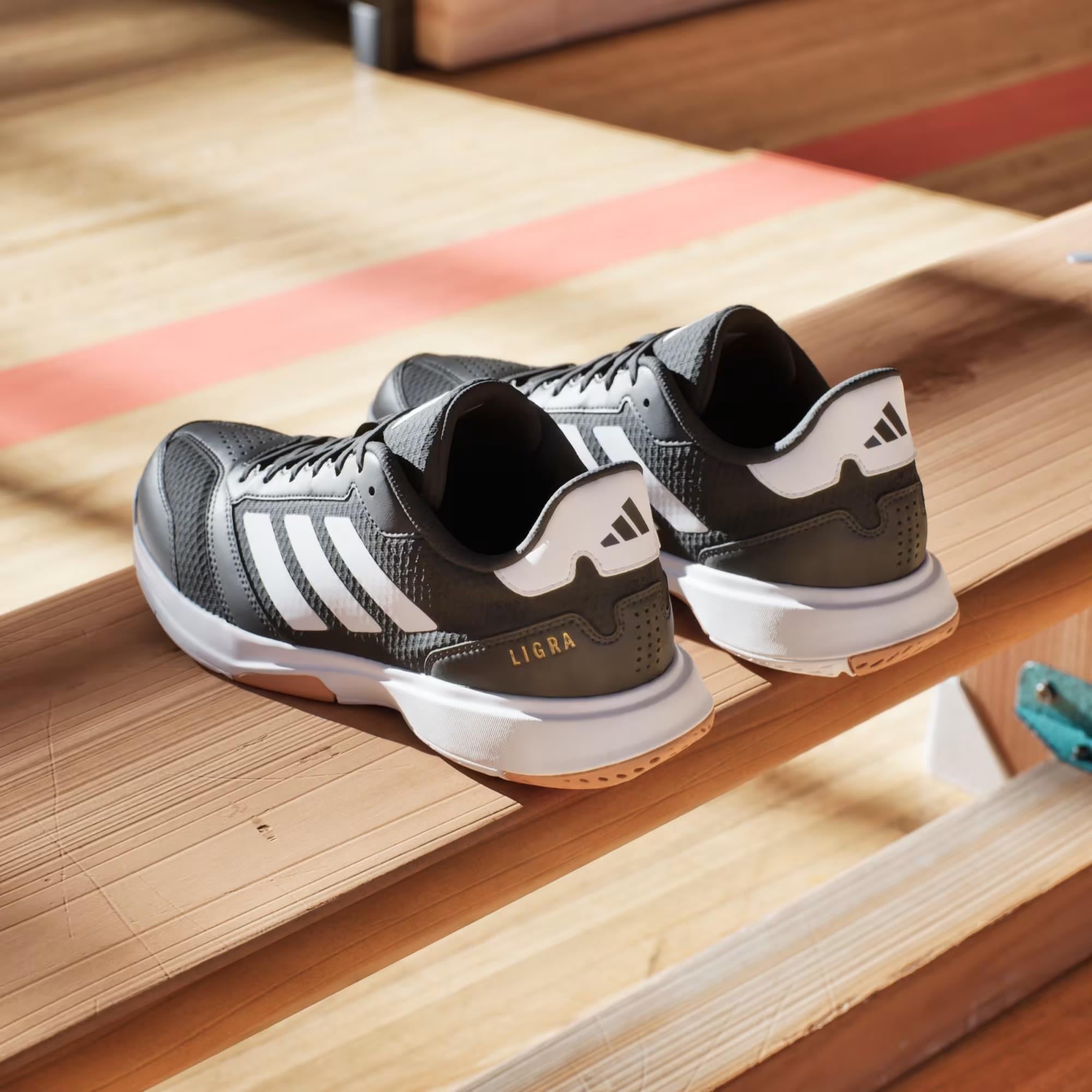 Adidas Ligra 8 M Erkek Indoor Ayakkabısı Siyah IH0526
