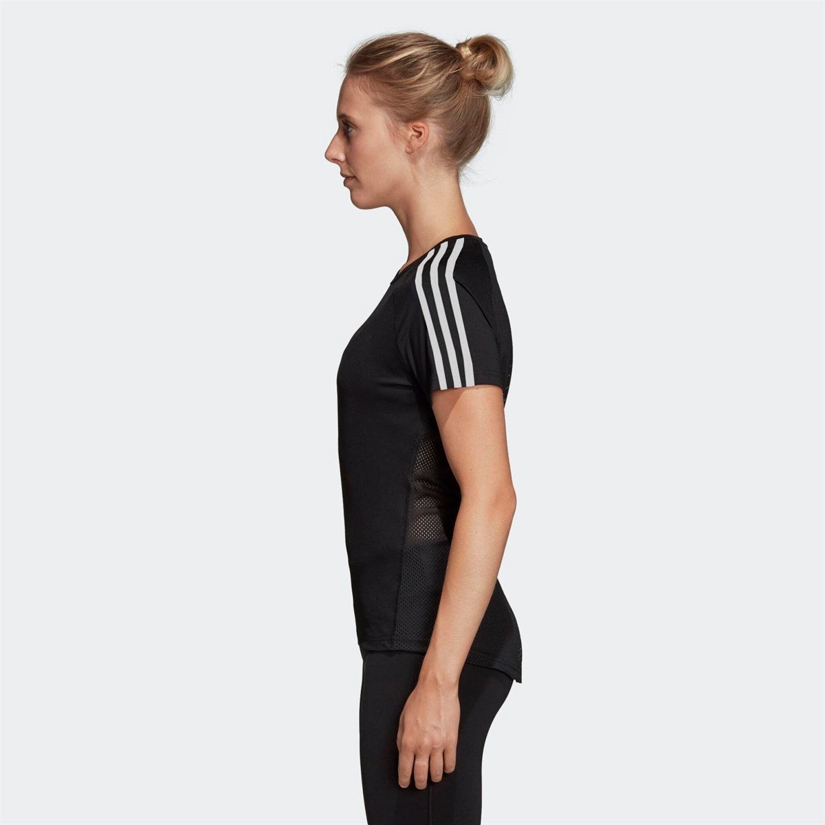 Adidas W D2M 3S Teekadın Tişört