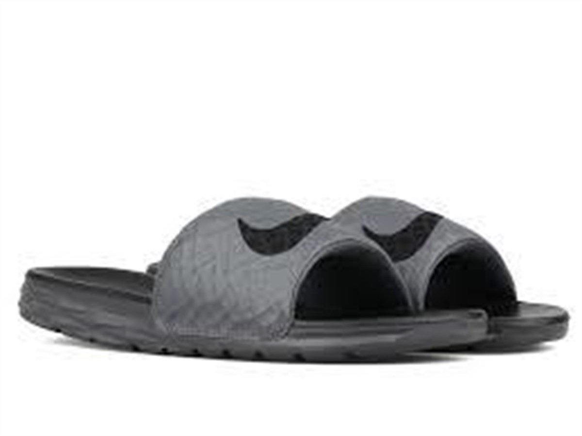 Nike Benassı Solarsoft Erkek Terlik