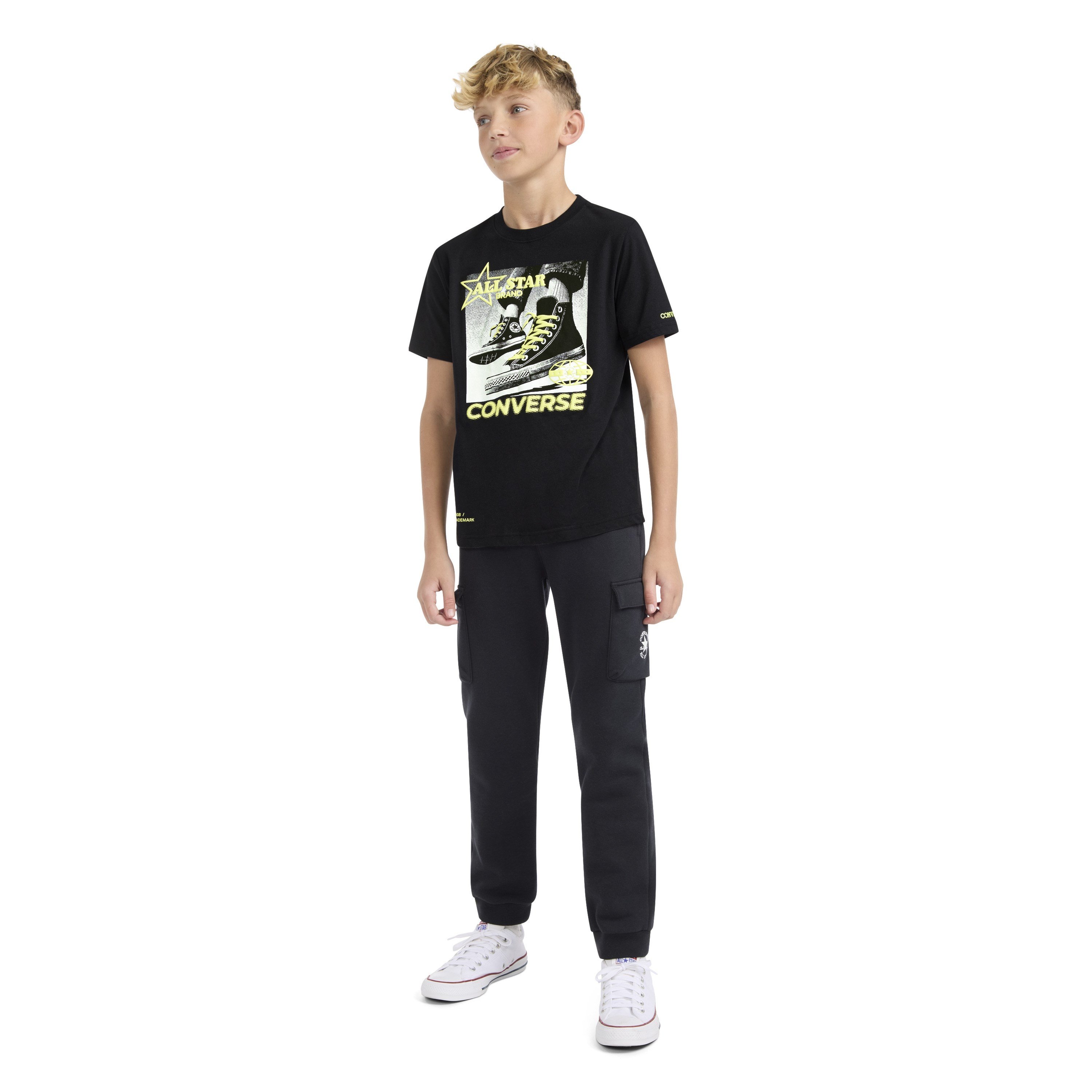 Nike Cnvb Photo Real Cnv Snkr Tee Çocuk Tişört 9CH931