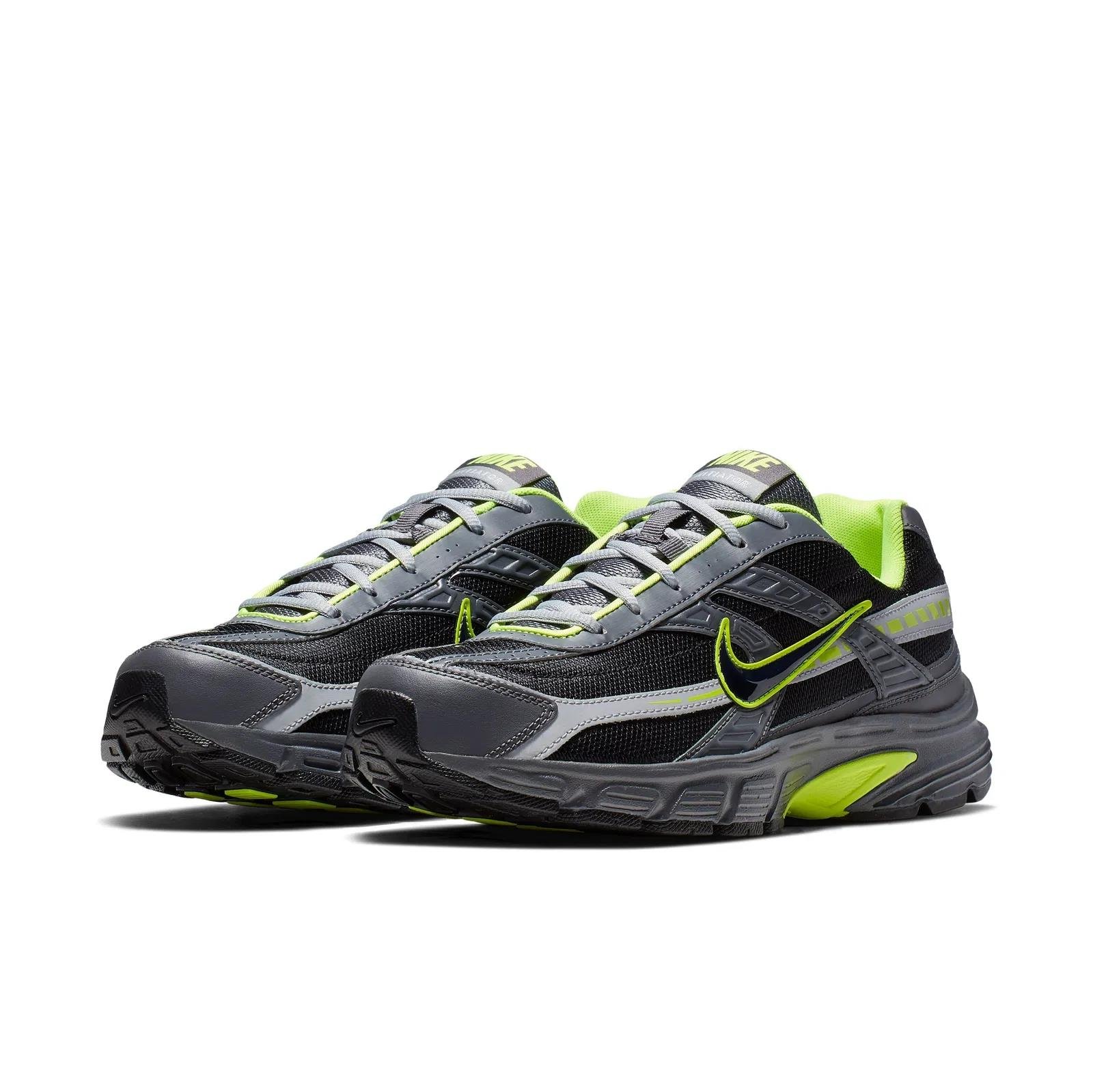 Nike initiator Erkek Spor Ayakkabısı 394055