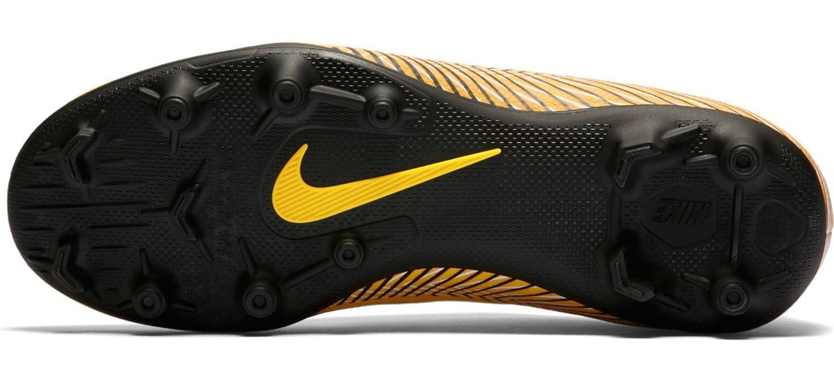 Nike Jr Vapor 12 Club Gs Njr Fg/Mg Çocuk Krampon