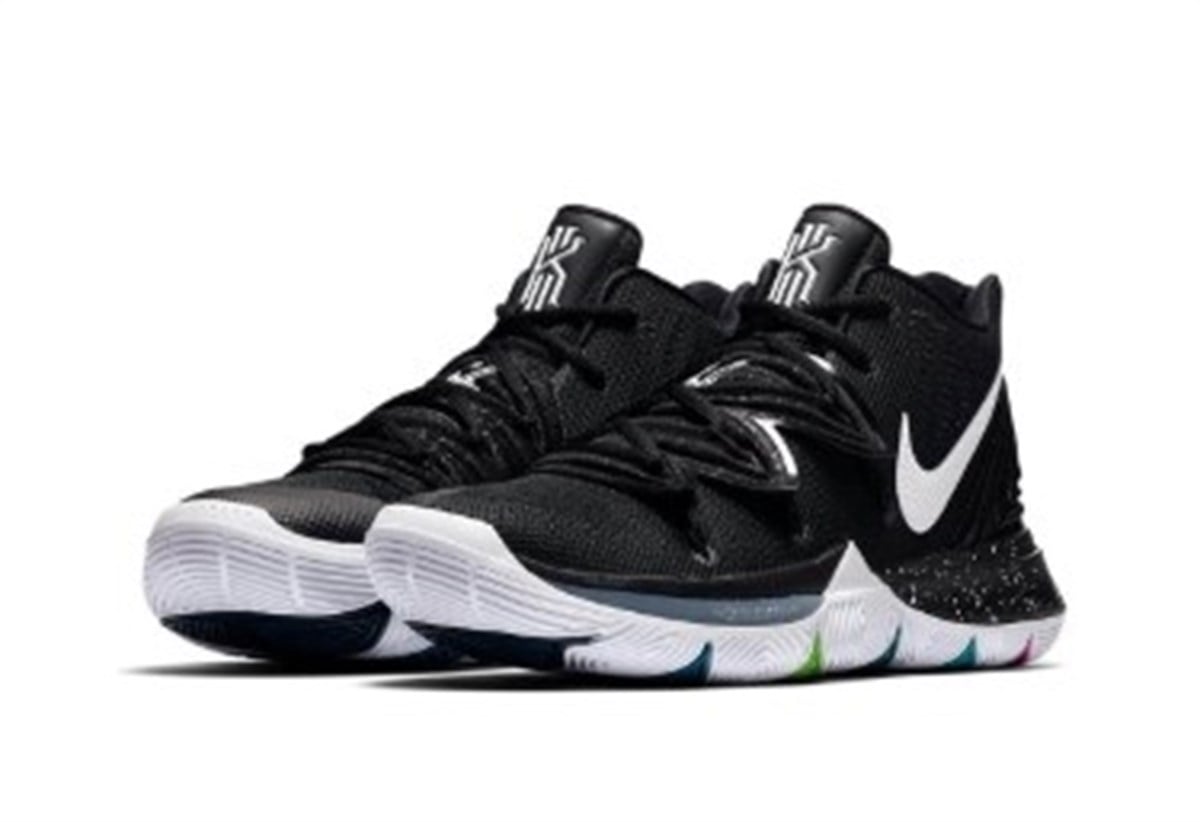 Nike Kyrıe 5 Erkek Basketbol Ayakkabısı