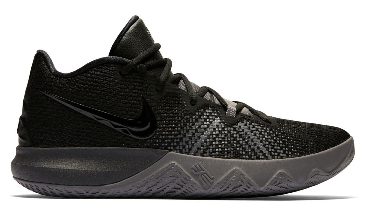 Nike Kyrıe Flytrap Erkek Basketbol Ayakkabısı