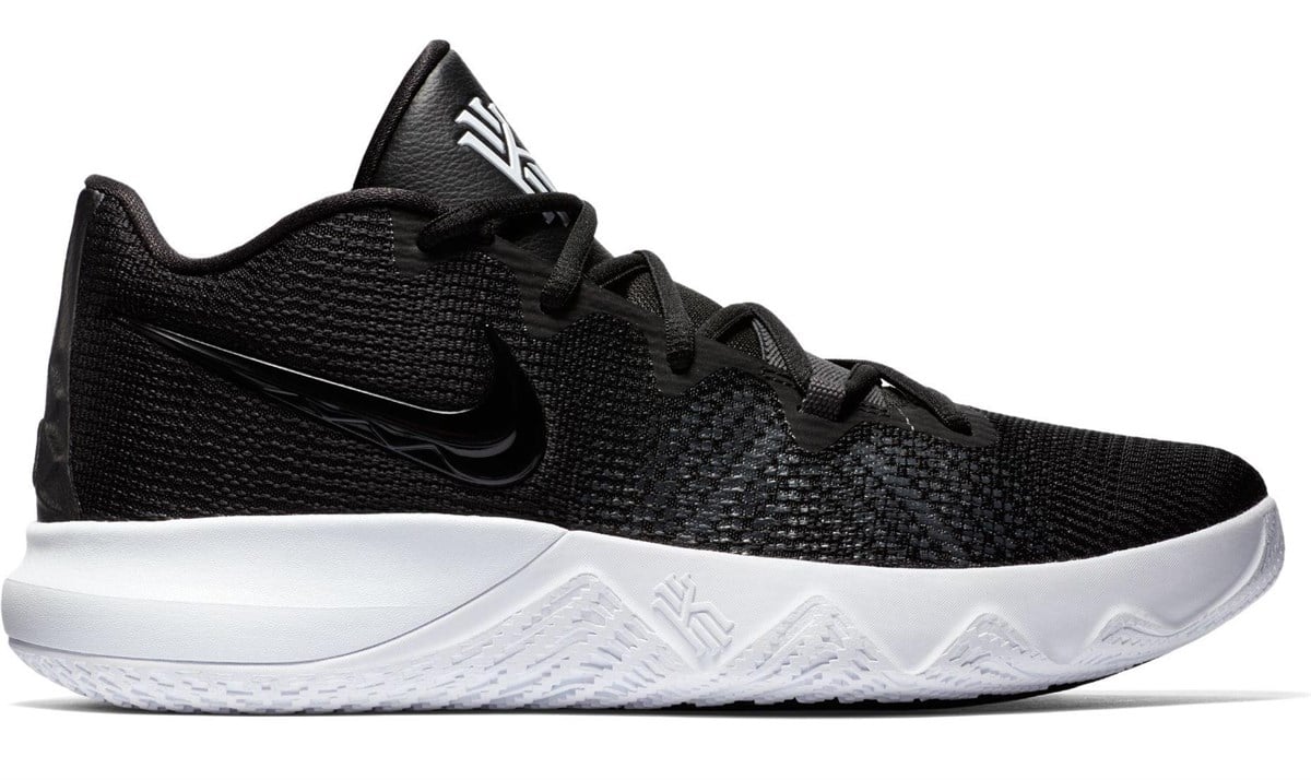 Nike Kyrıe Flytrap Erkek Basketbol Ayakkabısı