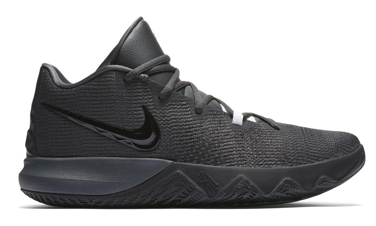 Nike Kyrıe Flytrap Erkek Basketbol Ayakkabısı