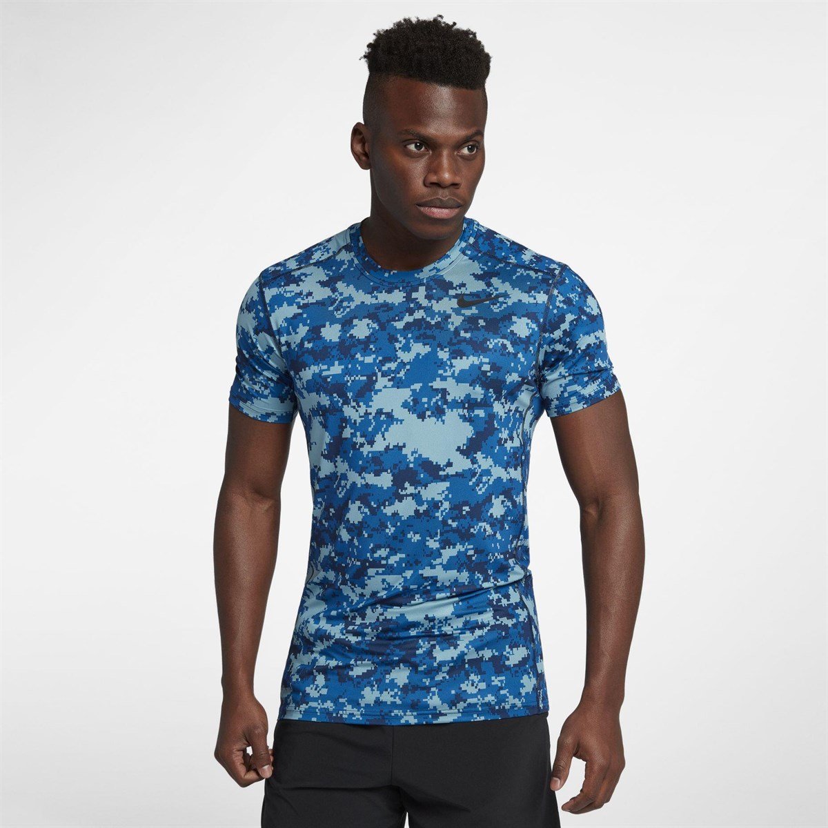 Nike M Nk Bslyr Top Ss L Erkek Tişört