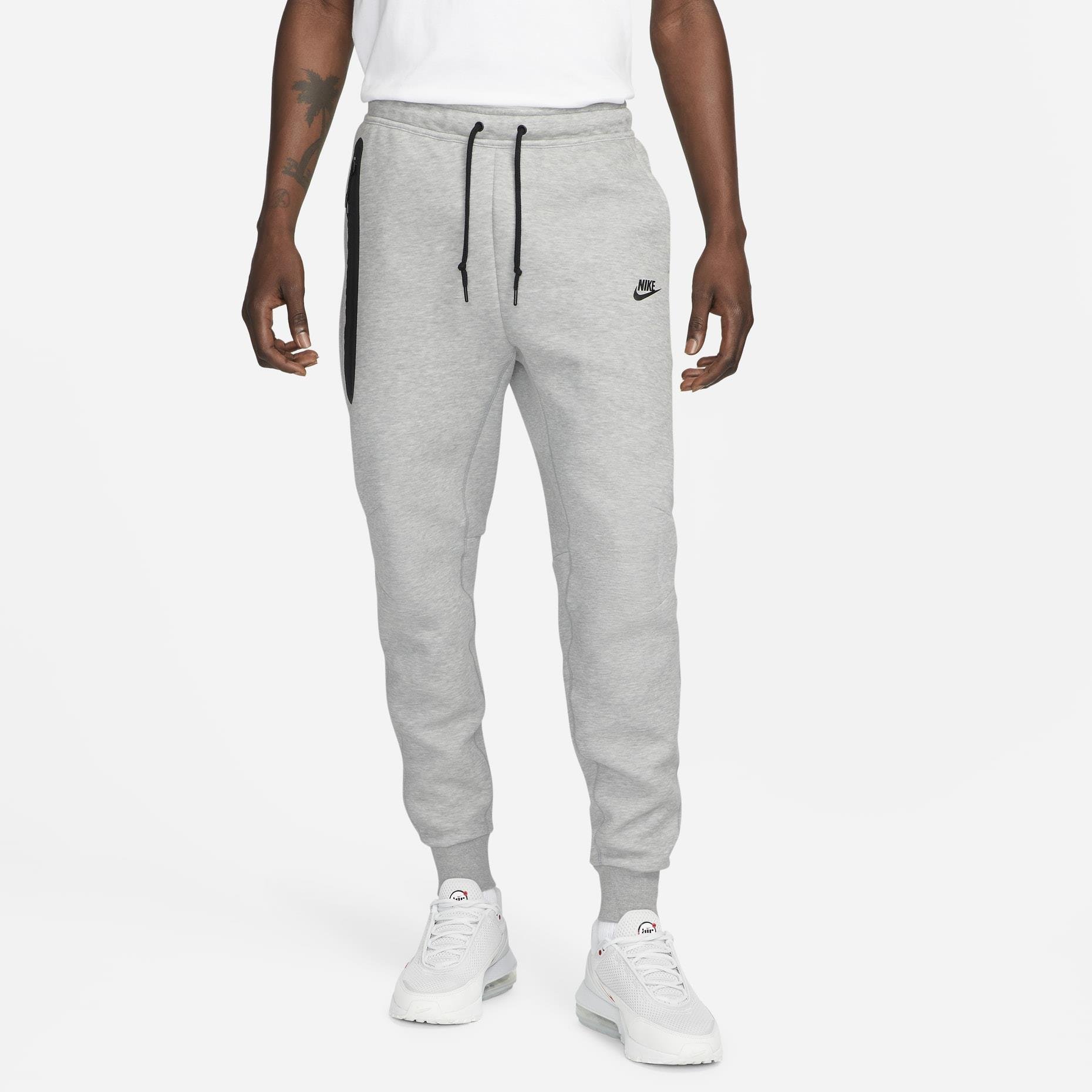 Nike M Nk Tch Flc Jggr Erkek Eşofman Altı FB8002