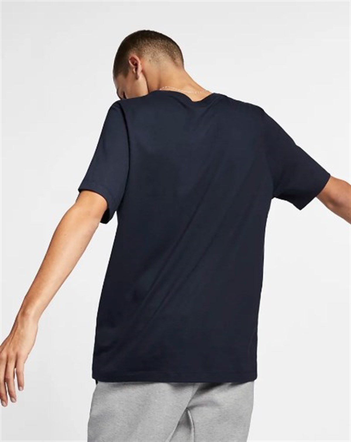 Nike M Nsw Club Tee Erkek Tişört
