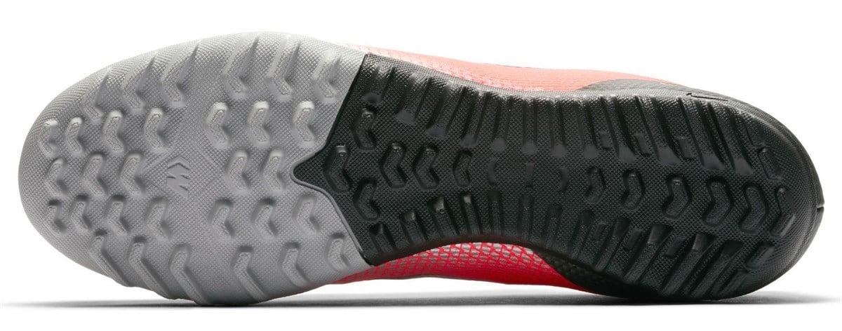 Nike Vapor 12 Academy Cr7 Tf Erkek Halı Saha