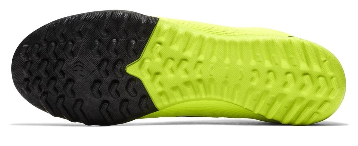 Nike Vapor 12 Academy Tf Erkek Halı Saha