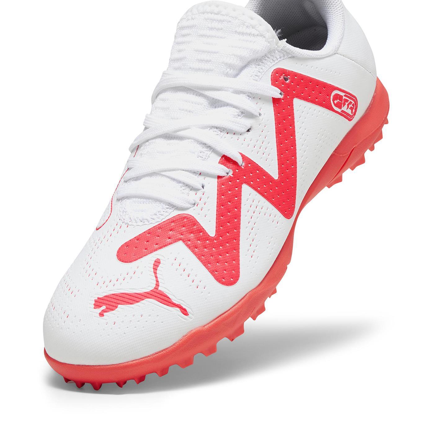 Puma Future Play Tt Jr Çocuk Halı Saha