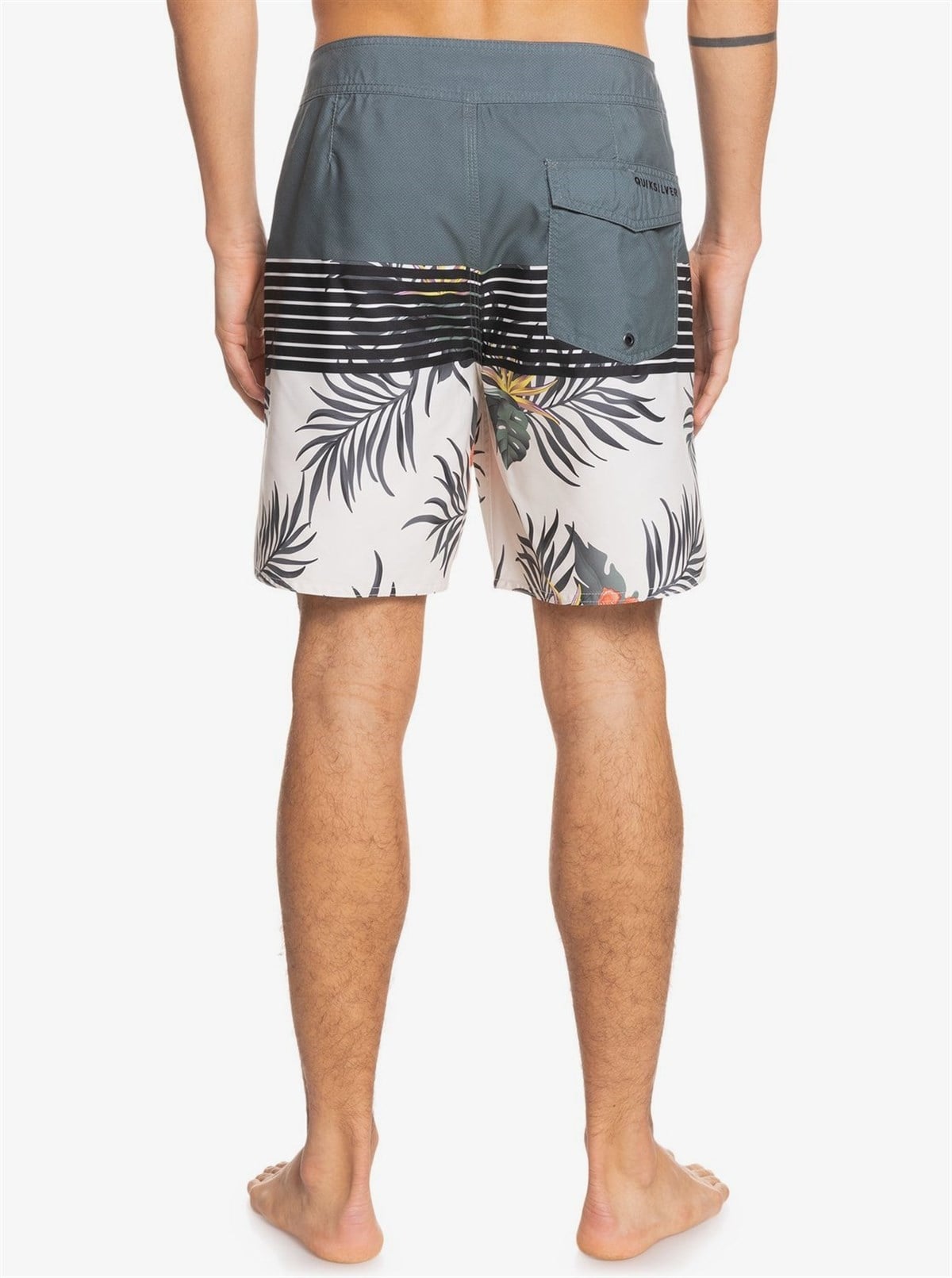 Quiksilver Everyday Division 17 Erkek Deniz Şortu