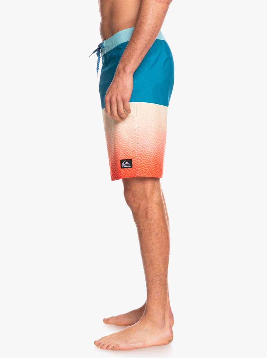 Quiksilver Everyday Five 0 20 Erkek Şort