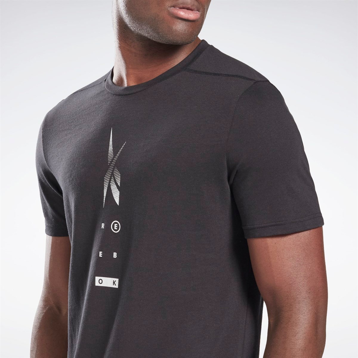 Reebok Ts Speedwick Move Erkek Tişört
