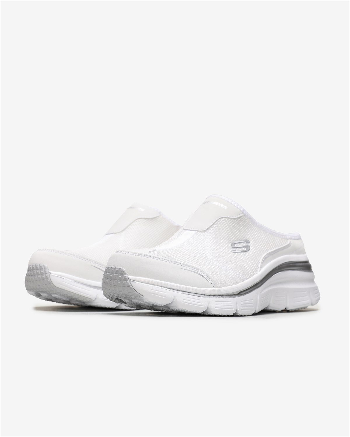 Skechers Fashion Fit Kadın Terlik