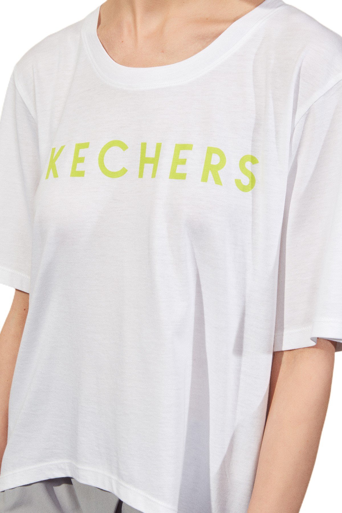Skechers Graphic Tee W Crew Neck T-Shirt Kadın Tişört