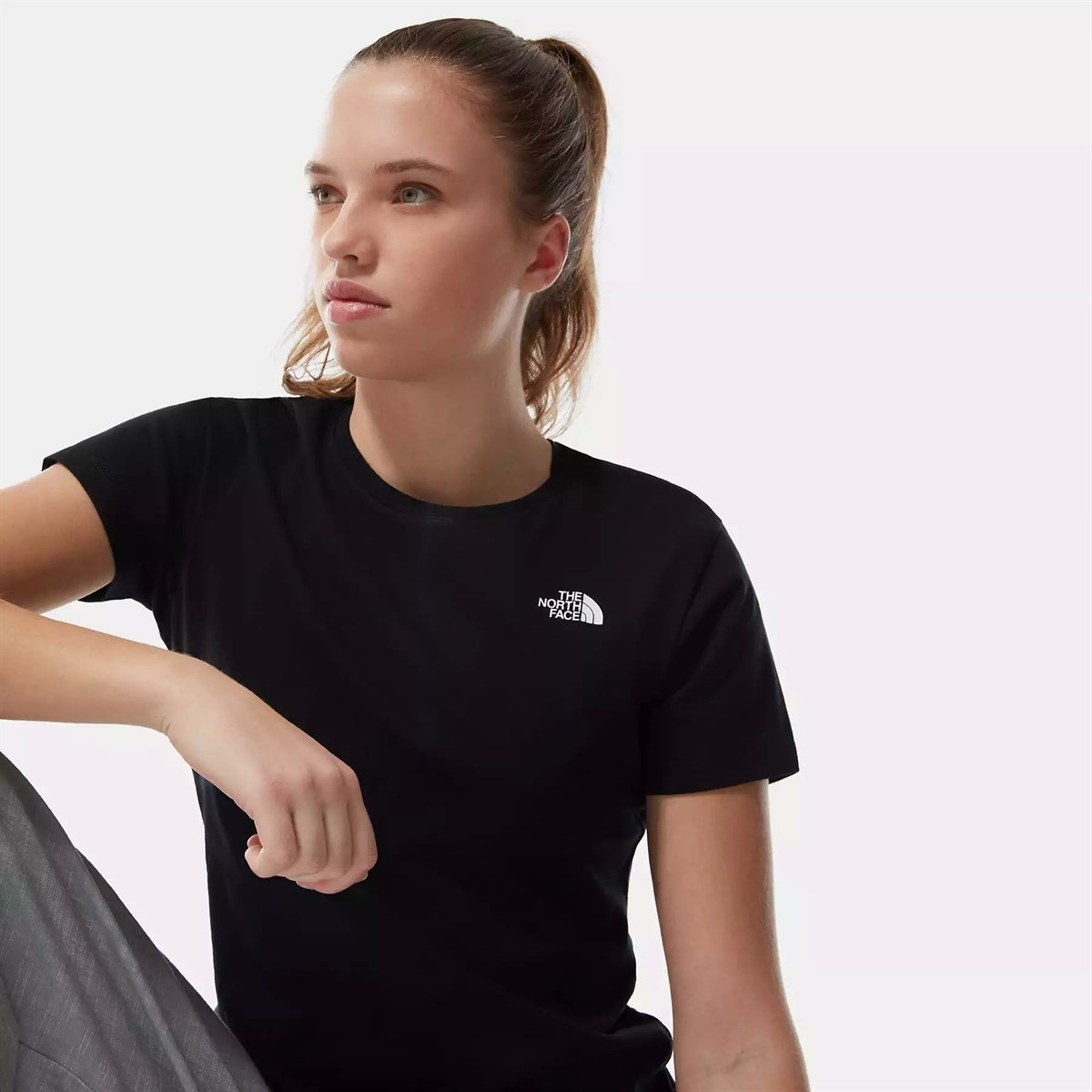 The North Face W S/S Sımple Dome Tee Kadın Tişört
